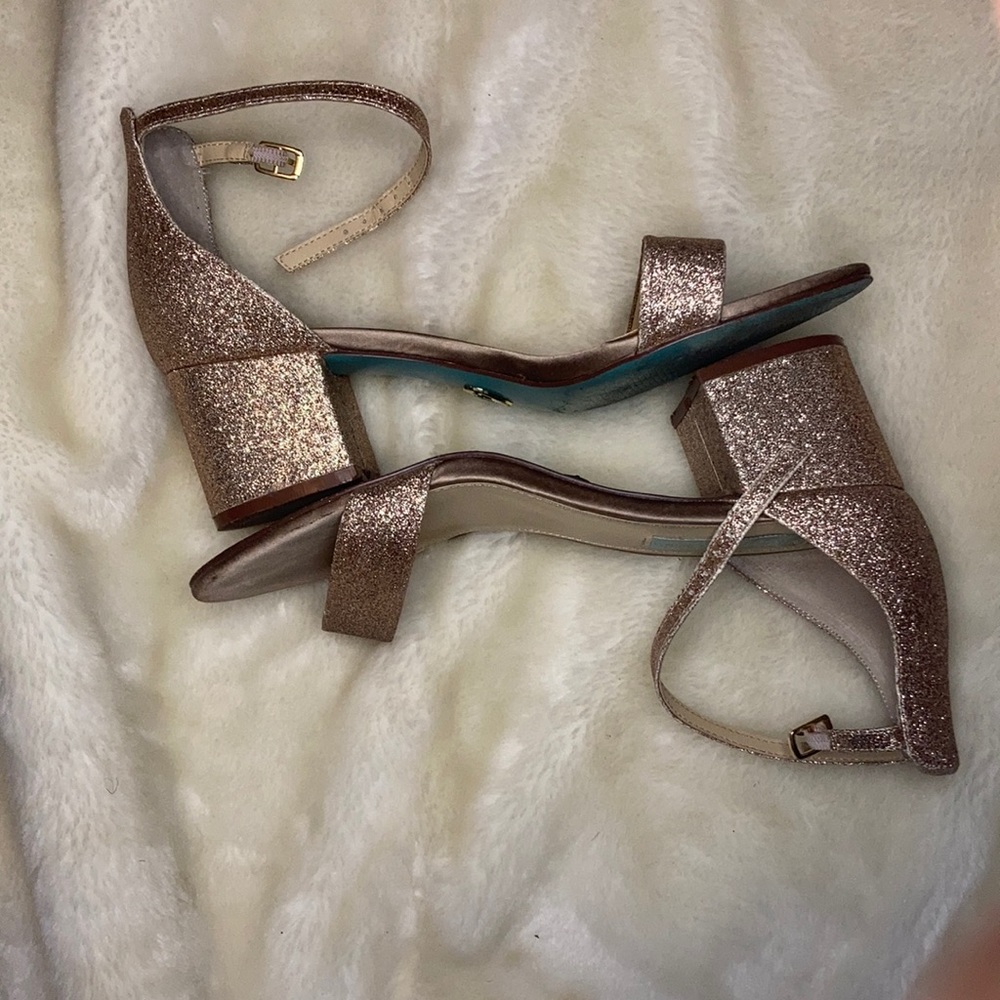 Women’s high heels